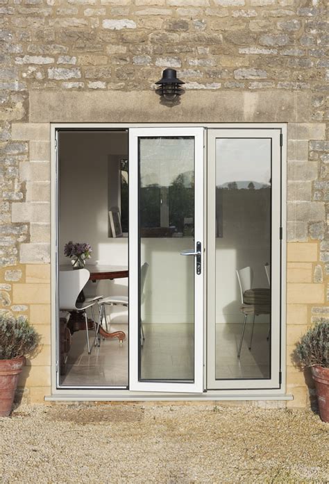 residential aluminium windows and doors